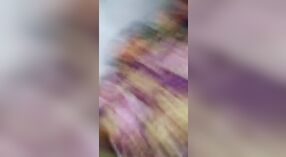 تامل چاچی اینڈی شرارتی ہو جاتا ہے میں کانچی پورم کی نوکرانی ویڈیو 0 کم از کم 0 سیکنڈ