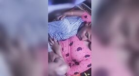 Dehati Chudai Sexy Video: Verborgen Camera Vangt Incest Scène 2 min 50 sec