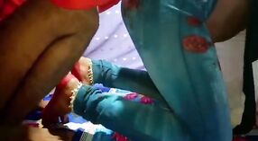 বিহারি ভিলেজ সেক্স টেপটি স্যালি এবং জিজুর বাষ্পীয় এনকাউন্টারকে ক্যাপচার করে 2 মিন 50 সেকেন্ড