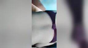 MMC memberikan blowjob sensual dan meniduri seorang gadis desa Kashmir 3 min 10 sec