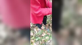 Pura Desi menina Santal recebe seu burro socado na selva 0 minuto 0 SEC
