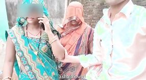 Pure Desi Village Bhabhi in een Hardcore trio Video 11 min 20 sec