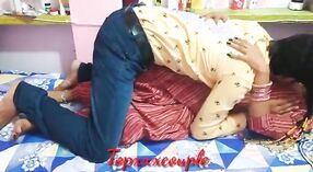 Bhabhi da un sleepy hillbilly village prende intimate con Devar 0 min 0 sec