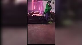 Bangla Aldeia vídeo de sexo com peituda mulher e Devar 9 minuto 20 SEC