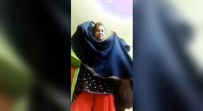 Dehati's wife films herself in her own nude video 0 min 50 sec