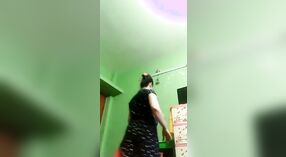 Dehati's wife films herself in her own nude video 1 min 10 sec