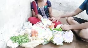 Desi village dziewczyna dostaje paid dla seks przez jej customer 1 / min 10 sec