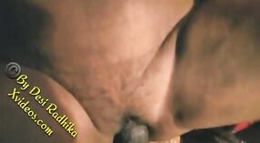 দেশি ভিলেজ আন্টি তার পরিপক্ক প্রেমিকের সাথে বাষ্পীয় চোদা উপভোগ করে 9 মিন 20 সেকেন্ড