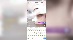 Desi Bhabhis sexy Liveshow: Ein nacktes Erlebnis 2 min 20 s