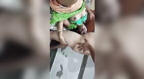 Adegan seks desa Bangla nampilake orgasme Dehati sing kuat 1 min 40 sec