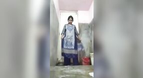 Desi Bhabhi's Unsatisfied Nude Show in a Steamy MMC Video 0 min 0 sec