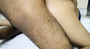 Dehati ' s sensuele ontmoeting met haar vriendje op Camera 13 min 50 sec