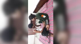 Desi Village Girl在相机上的首次相遇 0 敏 30 sec