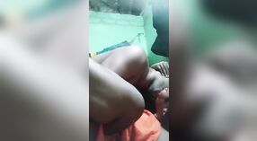 Bangla, una chica india regordeta, se entrega al amor apasionado con un hombre negro 2 mín. 30 sec