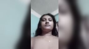 MMS desnudo de Hindi Dehati en un pueblo 0 mín. 0 sec