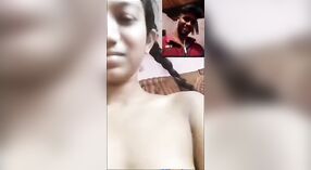 Désa Bangla teen pamer dheweke seksi awak ing video akeh uwabe 4 min 00 sec