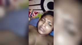 Bangla village sesso: Un sensuale e appassionato incontro 3 min 30 sec