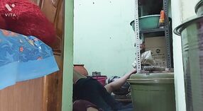 Rustic BhabhiとDewar'sst Sex Capged O Hidden Camera 4 分 20 秒