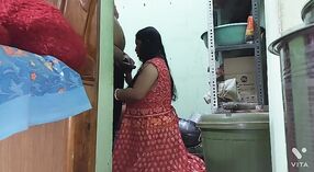 Rustic BhabhiとDewar'sst Sex Capged O Hidden Camera 0 分 50 秒