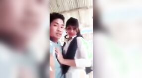 Pure Desi dorp meisje gets ondeugend met haar boyfriend in deze video 0 min 40 sec