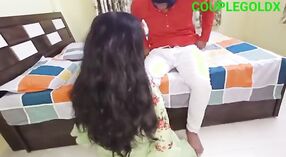 Bhabhi desa India menikmati seks hardcore dengan mertuanya 1 min 40 sec