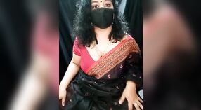Desi MILF shows off her big boobs and ass in a steamy chat room 2 min 50 sec