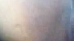 ఇండియన్ పోర్న్ స్టార్ తన స్నేహితుడితో తన భర్త ఆసన శృంగారాన్ని చిత్రీకరిస్తుంది 1 మిన్ 40 సెకను