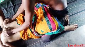Amador-amoroso Bengali babe obtém seu bichano cheio de porra 3 minuto 20 SEC