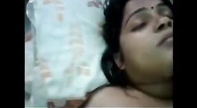 Big-boobed Indian wife indulges in homemade sex with her lover 2 min 00 sec