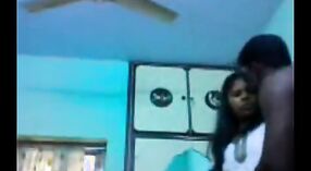 Domowy seks wideo Desi Bhabhi Z Dużymi Cyckami 0 / min 0 sec