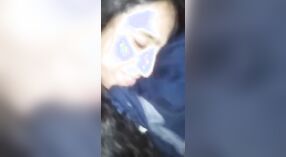 Pakistaanse seks video met intense pijpbeurt en pussyfucking 2 min 20 sec