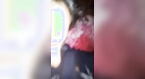 Pakistaanse seks video met intense pijpbeurt en pussyfucking 3 min 00 sec