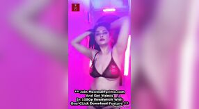 Indisches Model Aabha Pauls PMV im Bikini: Die perfekte Kombination aus Stil und Schönheit 2 min 10 s