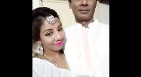 बांग्ला जोड़ी के एरोटिक सेक्स टेप तीव्र खुशी और घोटाले कब्जा 0 मिन 0 एसईसी
