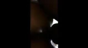 Casal maduro gosta de sexo em casa com Mamas grandes em Vídeo Bengali 4 minuto 50 SEC