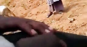 Desi viral MMC vídeo apresenta um selvagem jovem indiano cara e sua aldeia avó 0 minuto 0 SEC