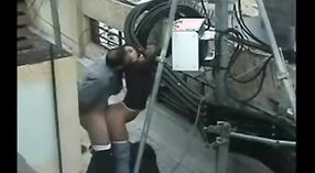 Seks luar ruangan Desi MMC college girl tertangkap kamera tersembunyi 0 min 0 sec