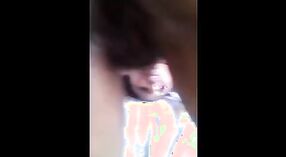 Cinta de sexo casera de Desi bhabha con sus grandes bollos y su compañera de cuarto 6 mín. 20 sec