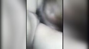 Rekaman seks lengkap Desi menampilkan seorang gadis remaja yang lucu dan pacarnya 28 min 50 sec