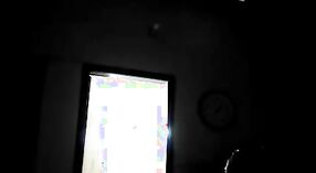 Dilettante Indiano coppia gode steamy webcam sesso 1 min 00 sec