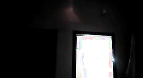 Um Casal indiano Amador gosta de sexo escaldante na webcam 3 minuto 00 SEC