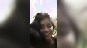 벵골 데시 아내를 즐기는 야생 타고 그녀의 여자의 닭에 이 비디오 5 최소 20 초