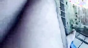 ಎಚ್ಡಿ ವಿಡಿಯೋ ಒಂದು ಹವ್ಯಾಸಿ ಭಾರತೀಯ ಗೆಳತಿ ಕಳೆಯುತ್ತಿದ್ದಾರೆ ಹೊರಾಂಗಣ ಲೈಂಗಿಕ 4 ನಿಮಿಷ 10 ಸೆಕೆಂಡು