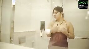 Desi ' s douche sessie met haar wellustige partner eindigt in stomende XXX video 3 min 20 sec