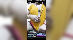 देसी वेब मॉडल के लाइव शो के साथ बड़े स्तन और एमएमएस कार्रवाई 1 मिन 40 एसईसी