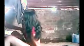 Sex Tape indienne maison mettant en vedette une femme au foyer chaude 0 minute 0 sec