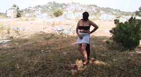 டெல்லியில் உள்ள ராஜூரி தோட்டத்தில் ஒரு முஸ்லீம் பாபி பெண்ணுடன் முதல் முறையாக செக்ஸ் 1 நிமிடம் 10 நொடி