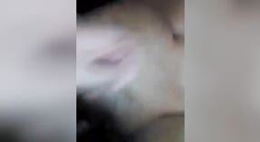 Bangla Desi gadis mendapat vaginanya meraba oleh pacarnya MMC 0 min 30 sec