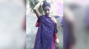 Dehati's Sexy Video: Lounging in Clothes and Bathing 2 min 10 sec