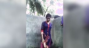 Dehati's Sexy Video: Lounging in Clothes and Bathing 0 min 0 sec